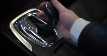 Как работает коробка переключения передач в электромобиле